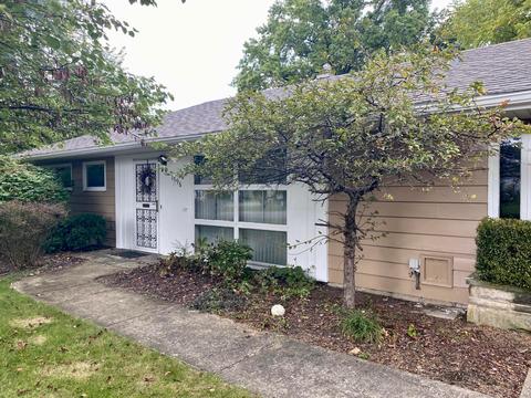 1596 Edison Dr, Marion, OH 43302 photo 2