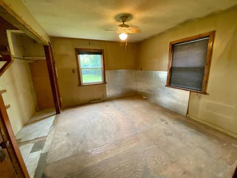 854 E Como Ave, Columbus, OH 43224 photo 14