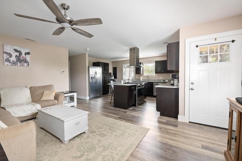 560 Angle Ave, Logan, OH 43138 photo 9