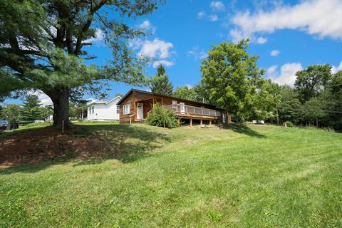560 Angle Ave, Logan, OH 43138 photo 1