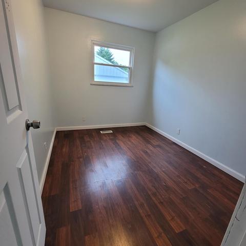 1942 Scarboro St, Springfield, OH 45506 photo 8