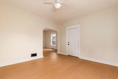287 Hane Ave, Marion, OH 43302 photo 2