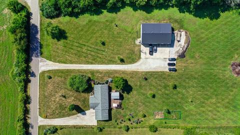 18595 Ringgold Southern Rd, Circleville, OH 43113 photo 2