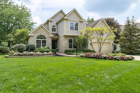 7638 Kestrel Way E, Dublin, OH 43017 photo 1