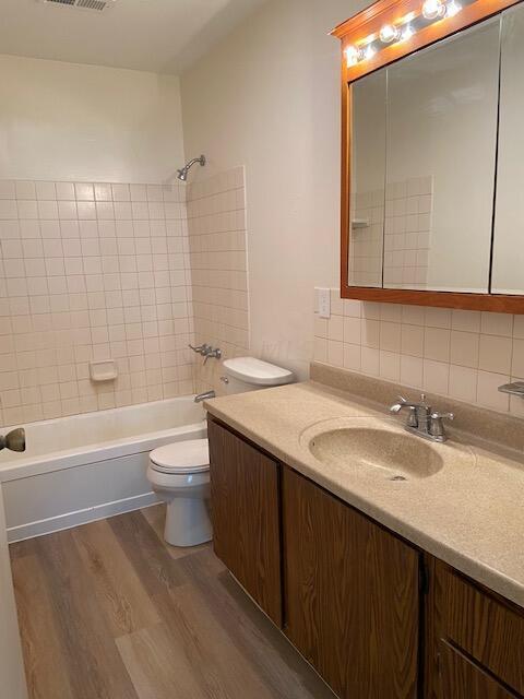 165 Fairview Blvd, Circleville, OH 43113 photo 8