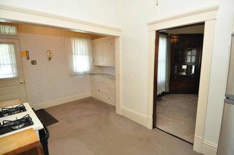 478 E Main St, Circleville, OH 43113 photo 17