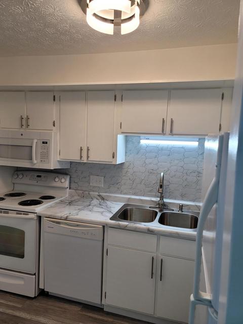 397 Shell Ct E, Whitehall, OH 43213 photo 6