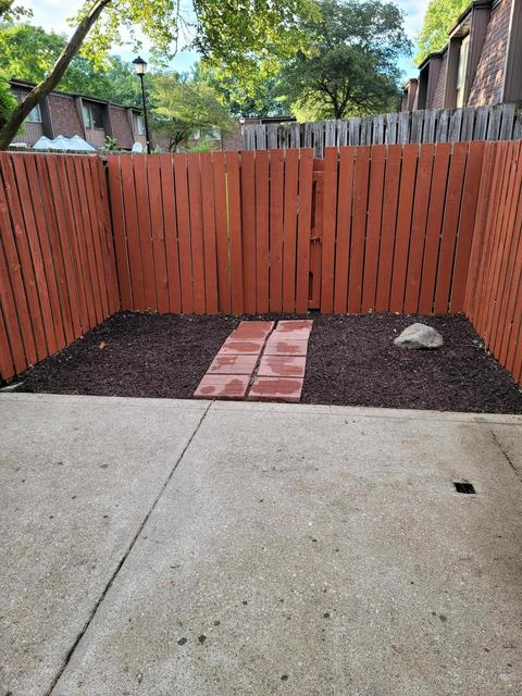 397 Shell Ct E, Whitehall, OH 43213 photo 8