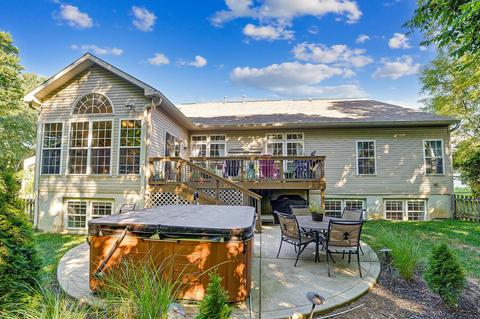485 E Manor Dr, Springboro, OH 45066 photo 2
