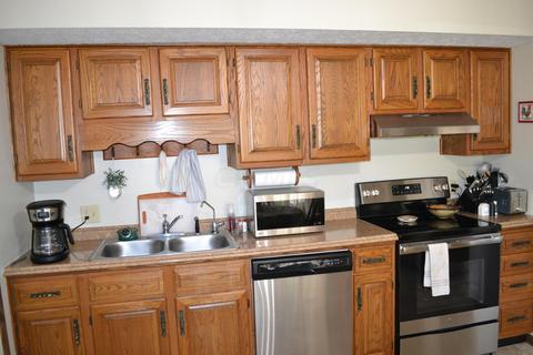 2120 Manhattan Blvd, Springfield, OH 45504 photo 9