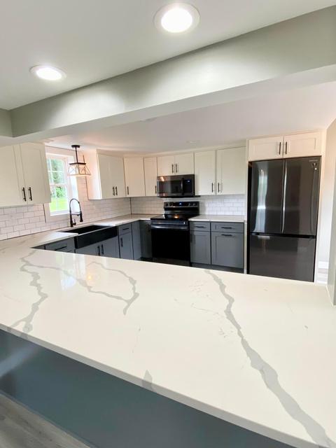 470 Irving Wick Dr E, Heath, OH 43056 photo 4