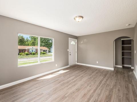 305 Maple St, Plain City, OH 43064 photo 7