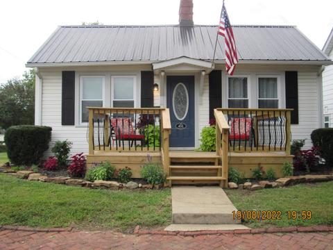 451 E Franklin St, Circleville, OH 43113 photo 1
