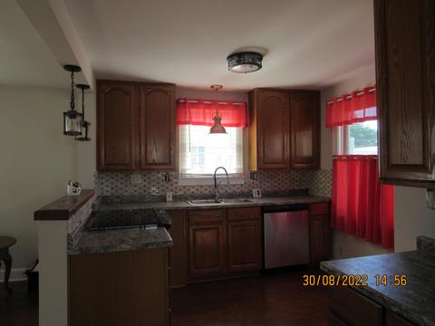 451 E Franklin St, Circleville, OH 43113 photo 16