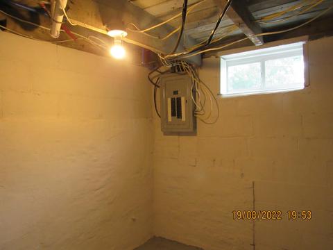 451 E Franklin St, Circleville, OH 43113 photo 23