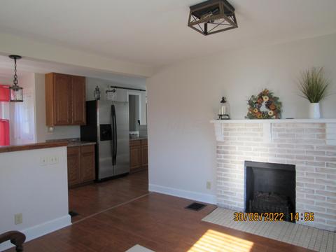 451 E Franklin St, Circleville, OH 43113 photo 17