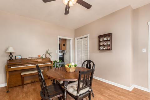 531 E Franklin St, Circleville, OH 43113 photo 12