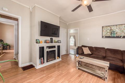 531 E Franklin St, Circleville, OH 43113 photo 10