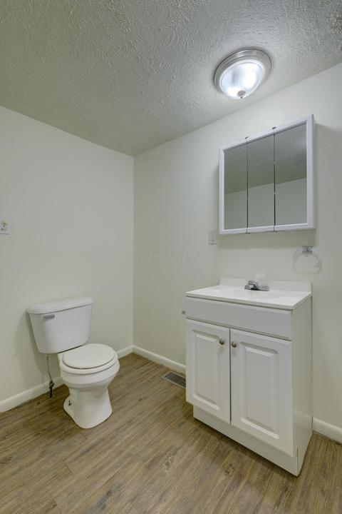 686 Silver St, Marion, OH 43302 photo 17