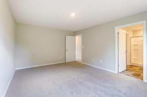 390 Kells Ct E, Newark, OH 43055 photo 9