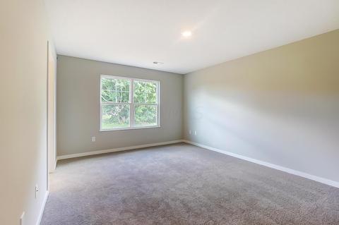 390 Kells Ct E, Newark, OH 43055 photo 7