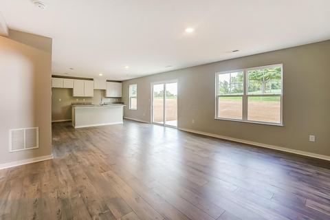 390 Kells Ct E, Newark, OH 43055 photo 6