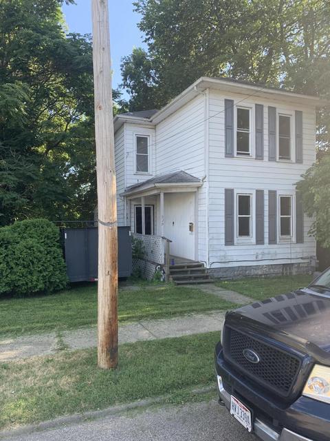 929 Mound St, Springfield, OH 45505 photo 2