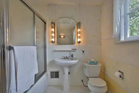 223 E Tulane Rd, Columbus, OH 43202 photo 33
