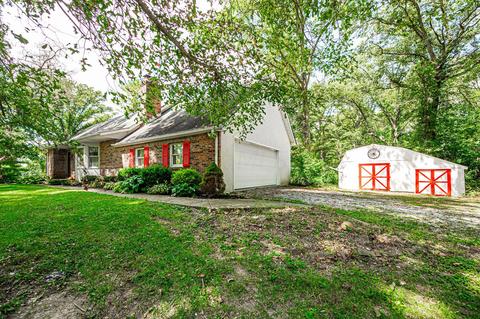 9120 Burgett Rd, Orient, OH 43146 photo 2