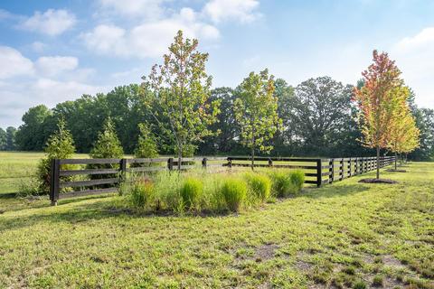 3406 Bunty Station Rd, Delaware, OH 43015