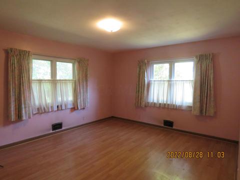 320 Warner Ave, Logan, OH 43138 photo 22