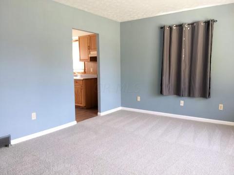 636 Reading Dr, Springfield, OH 45505 photo 8