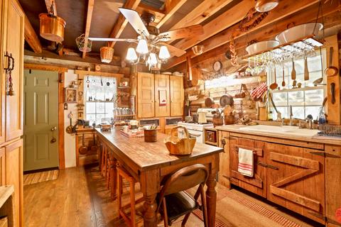 22968 Bigham Rd, Rockbridge, OH 43149 photo 8