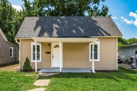 661 E Mound St, Circleville, OH 43113 photo 1