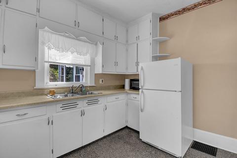 113 N 7th St, Hebron, OH 43025 photo 8