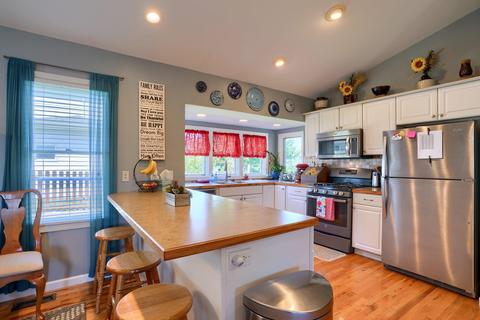 222 E South St, Lithopolis, OH 43136 photo 11