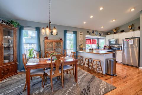 222 E South St, Lithopolis, OH 43136 photo 9