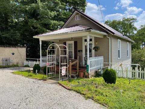 41 E Jennison Ave, Logan, OH 43138 photo 2