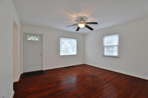 84 E Stanton Ave, Columbus, OH 43214 photo 4