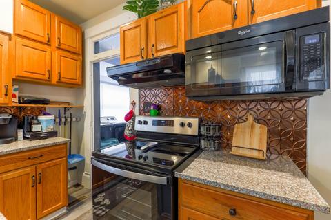 419 E 5th Ave, Lancaster, OH 43130 photo 8