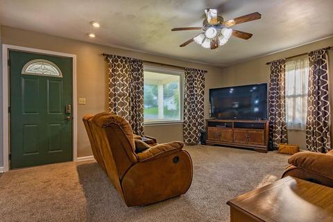 453 Spring St, Lancaster, OH 43130 photo 9