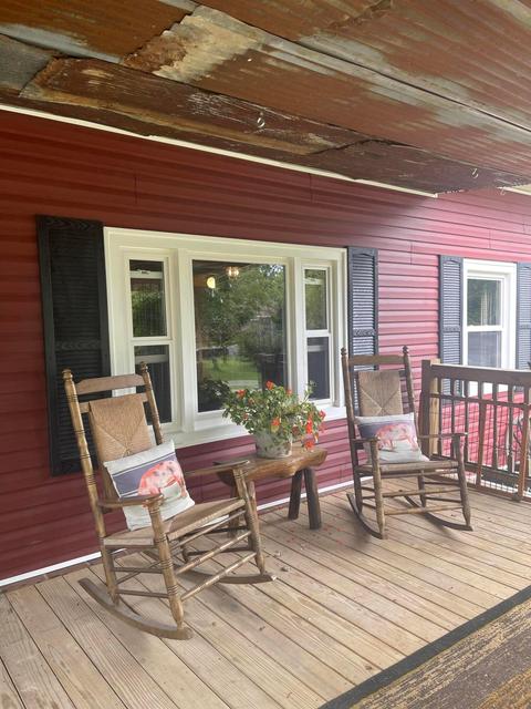 821 Clark St, Philo, OH 43771 photo 3