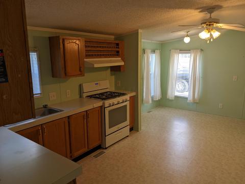 106 State St, Edison, OH 43320 photo 5