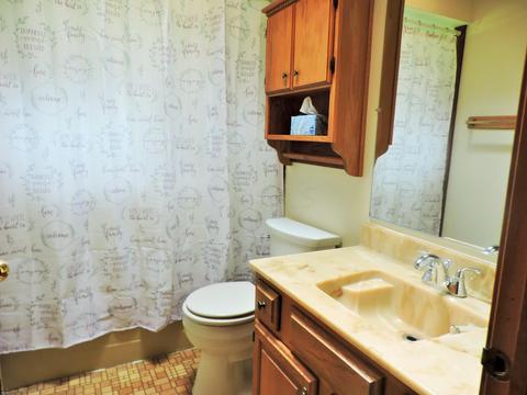251 Miller Ct, Elyria, OH 44035 photo 15