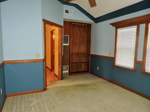 251 Miller Ct, Elyria, OH 44035 photo 3