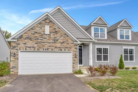 1676 Withers Grove Loop, Grove City, OH 43123