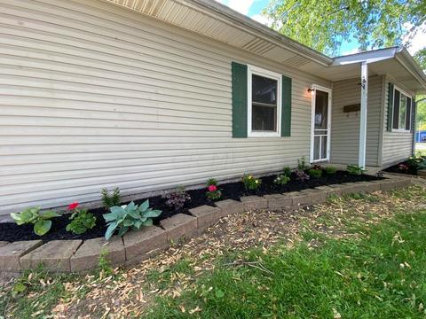 483 Stella Ave, Circleville, OH 43113 photo 2