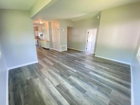 483 Stella Ave, Circleville, OH 43113 photo 11