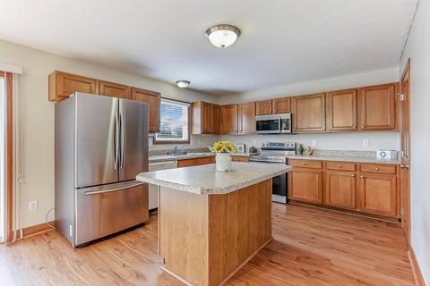 857 Salinger Dr, Lithopolis, OH 43136 photo 6