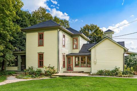 1053 Hayes Rd, Granville, OH 43023